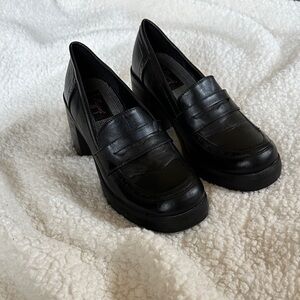 Jellypop Black Loafers